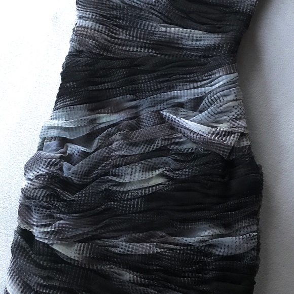 Strapless BCBG party dress - Picture 13 of 13